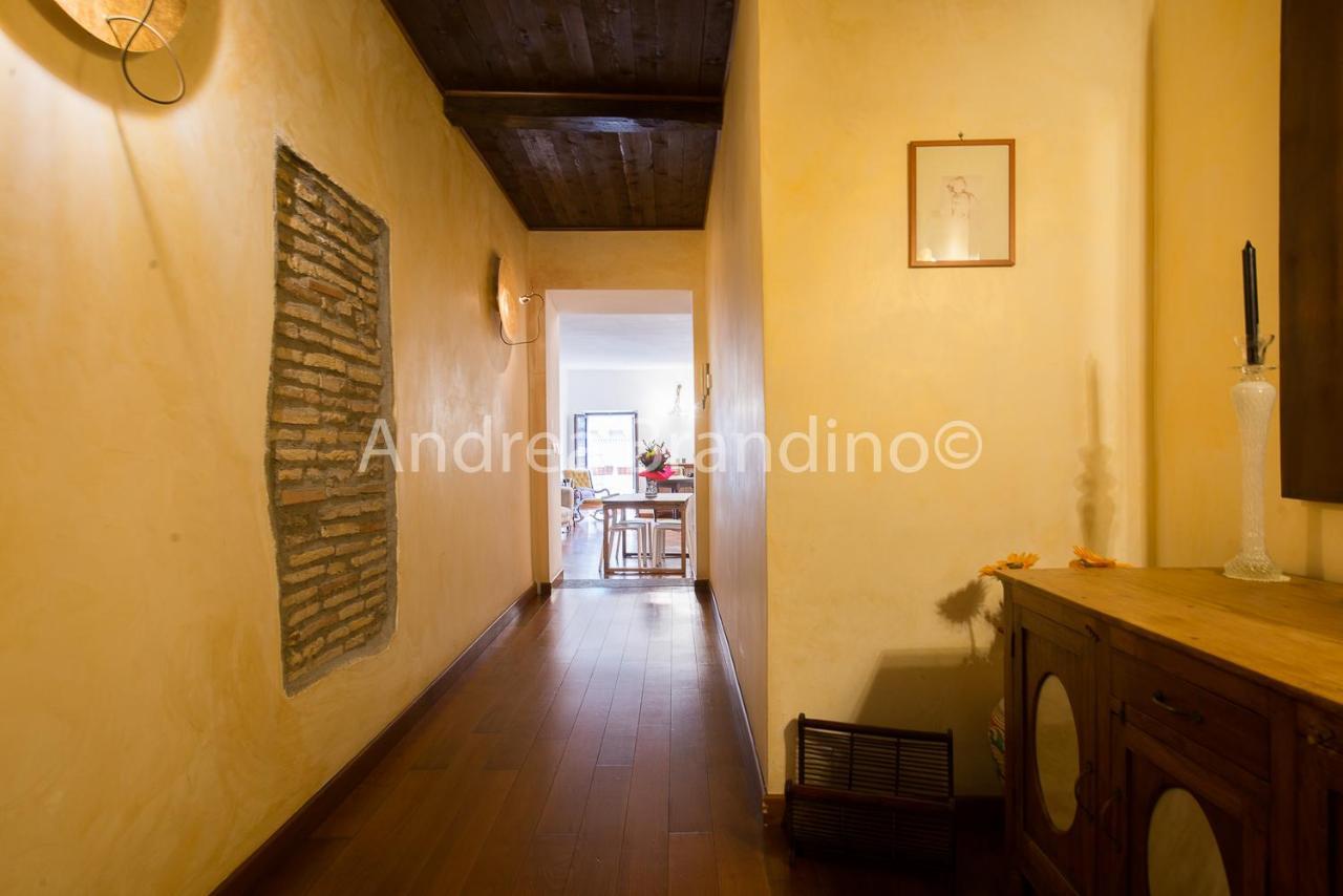 Appartamento Via Di San Martino Ai Monti Rome Buitenkant foto